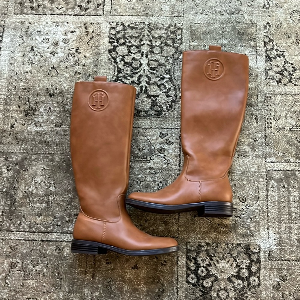 Tommy Hilfiger women’s boots